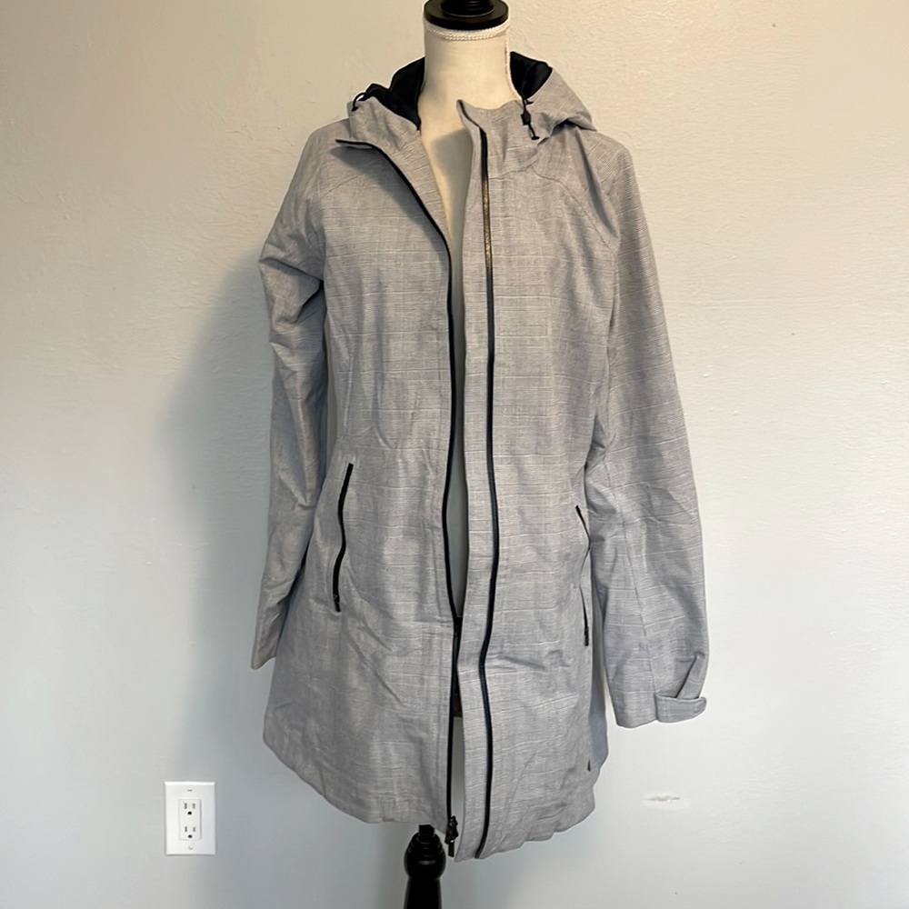 Columbia omni heat gray rain jacket